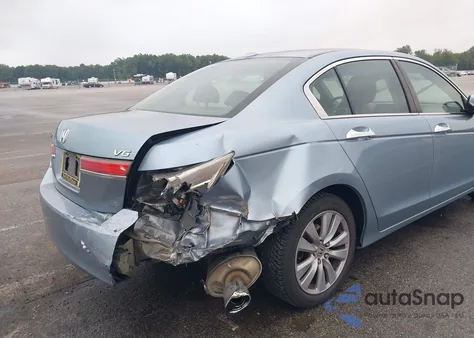 2011 Honda Accord 3.5 Ex-L z USA, uszkodzony, nr VIN 1HGCP3F87BA004973